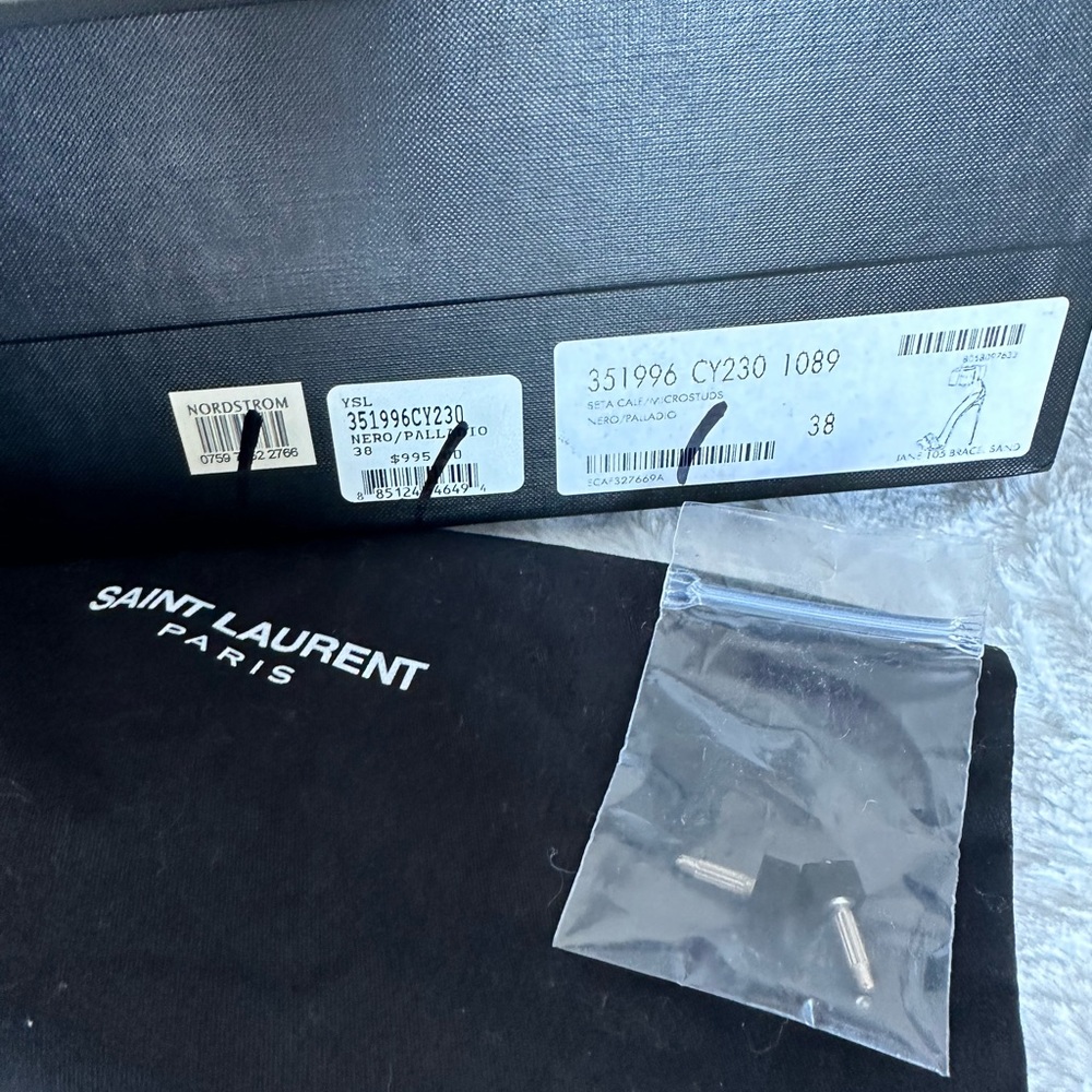 100% Autjentic studded buckle heels. Approx 4” heel. Size 38 pre owned - Picture 8 of 8